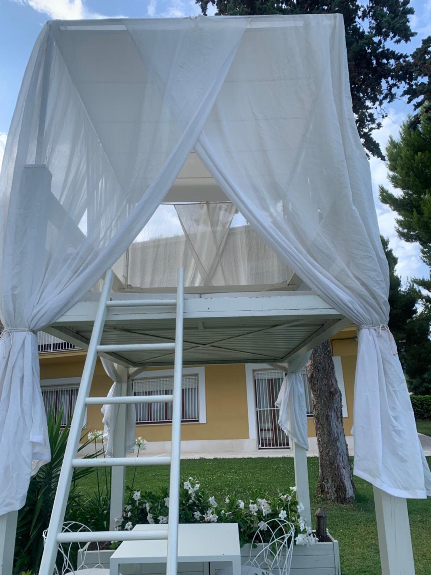 시롤로 Tra Gli Alberi E Il Mare B&B 외부 사진
